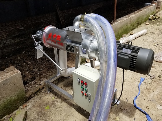 不銹鋼牛糞脫水機(jī) 不銹鋼牛糞脫水機(jī)